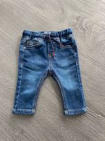 Baby Hose Jeans von Next Gr. 62-68 (3-6 Monate), Zustand sehr gut Niedersachsen - Schiffdorf Vorschau