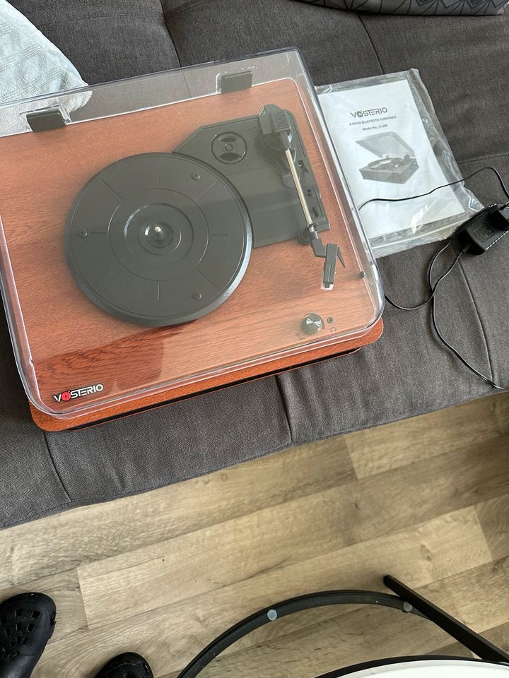 3 in 1 Schallplatten Spieler, Radio, Bluetooth in Wildau