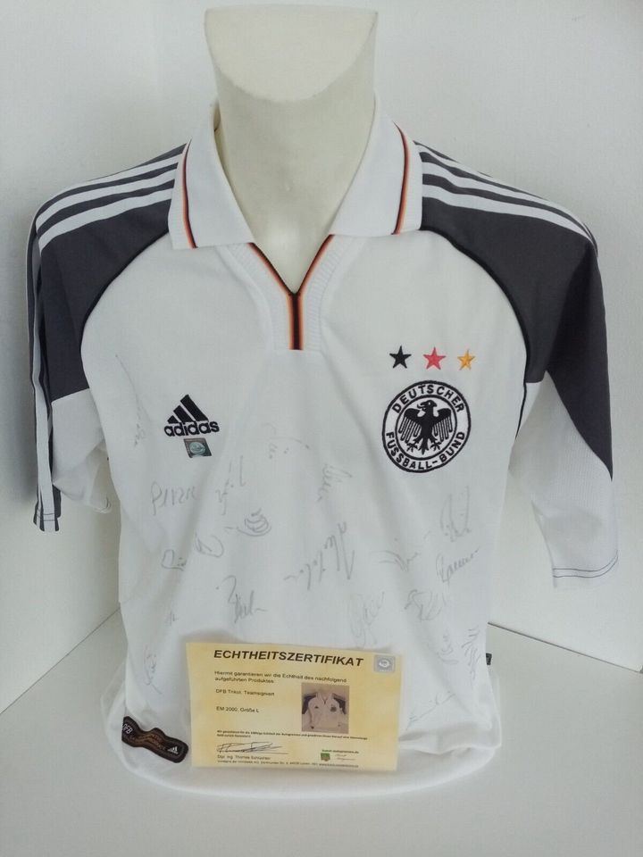 Deutschland Trikot EM 2000 Teamsigniert DFB Fußball COA Adidas L in Lünen