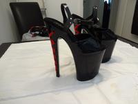 High Heels von Pleaser Gr. 36 schwarz/rot (Lack) Blumenthal - Farge Vorschau
