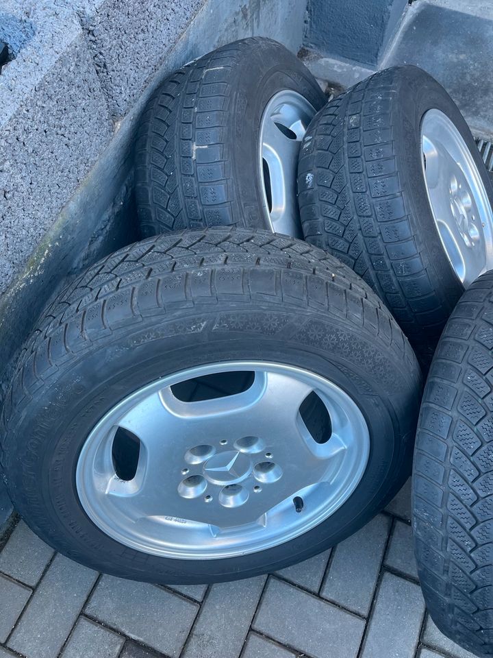 4 Alufelgen für Mercedes 195/65R15 in Wolken