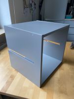 Ikea Kallax Regaleinsatz / Regaltrenner, grau, wie neu Hessen - Gießen Vorschau