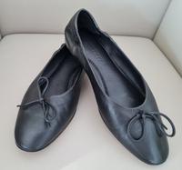 Pomme d Or Ballerina 37 Schwarz closed to Unützer style wie neu Schleswig-Holstein - Glückstadt Vorschau