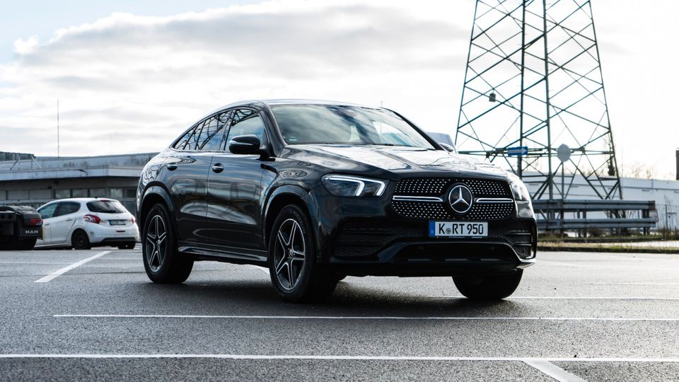 Auto mieten/ Mercedes Benz GLE/ Coupé/ SUV/ Rent Time in Köln