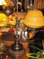 ältere Tischleuchte Lampe mit gelbem Glasschirm Saarbrücken-Mitte - Malstatt Vorschau