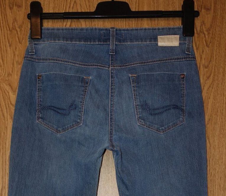 Weiche 7/8 Stretch Jeans von MAC Carrie Pipe Gr.36/L28 in Obertshausen