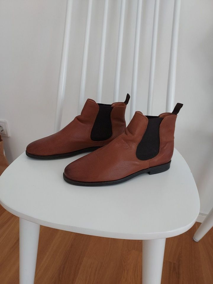 Varese Chelsea Boots, Cognac braun, Gr 39 in München -  Untergiesing-Harlaching | eBay Kleinanzeigen ist jetzt Kleinanzeigen