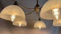 Deckenleuchte mit 5 Lampenschirmen, Metall, Glas im Murano-Stil Schleswig-Holstein - Henstedt-Ulzburg Vorschau
