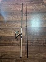Shimano Spin Joy XT 270MH Spinrute Rolle Schnur Set Hecht Zander Berlin - Tempelhof Vorschau