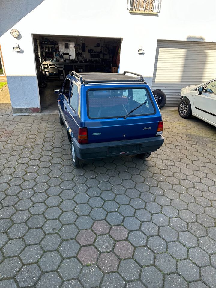 Fiat Panda 141 CLX Faltdach Blau Original Zustand in Hille