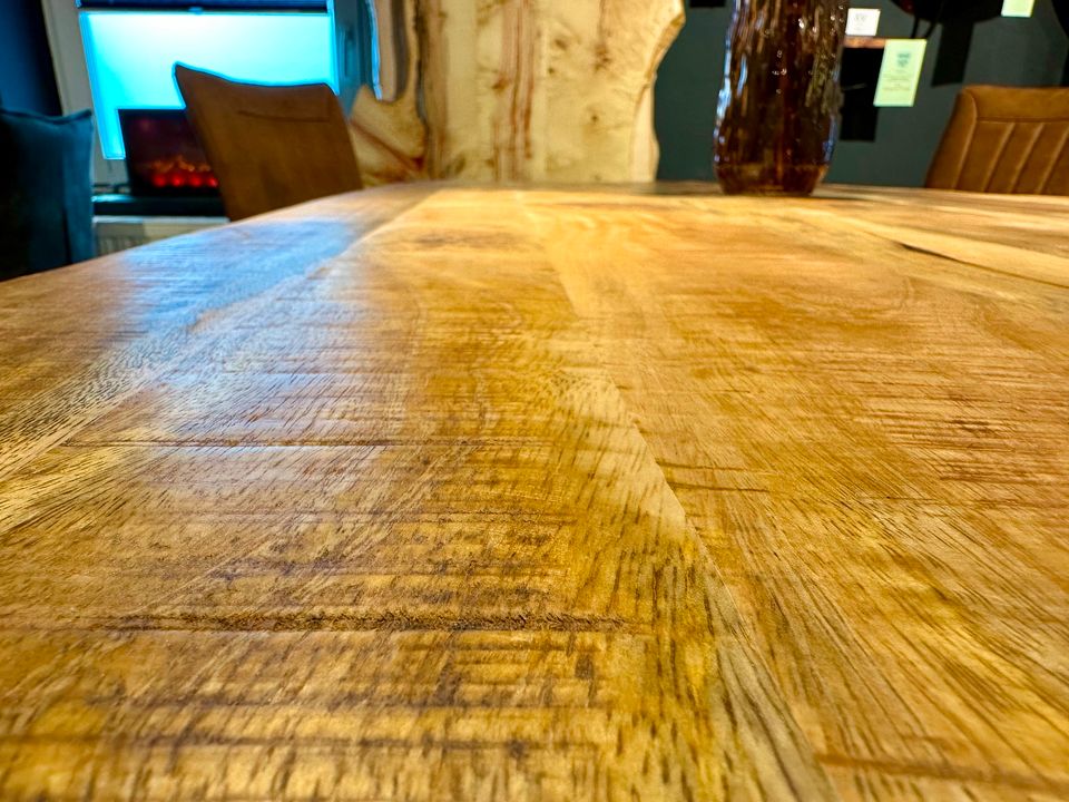 180 cm Mangoholz Esstisch NEU Gestell Matrix Massiv Holz Tisch in Wermelskirchen