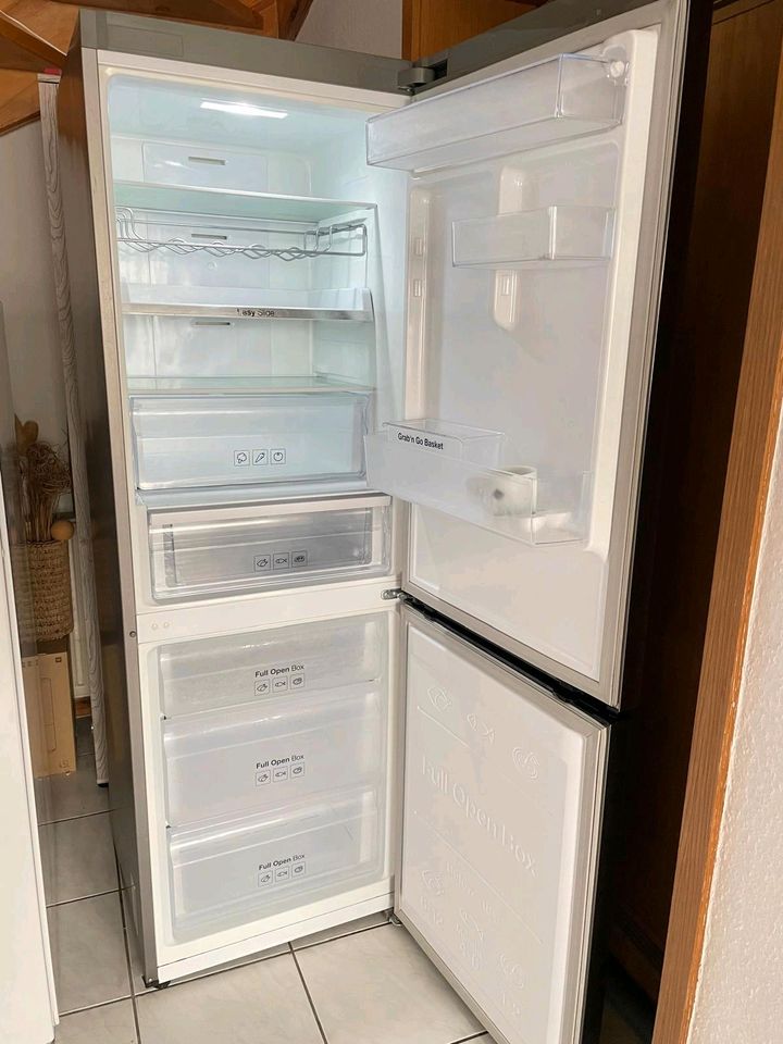 Kühlschrank mit Gefrierschrank von Samsung in Salzgitter