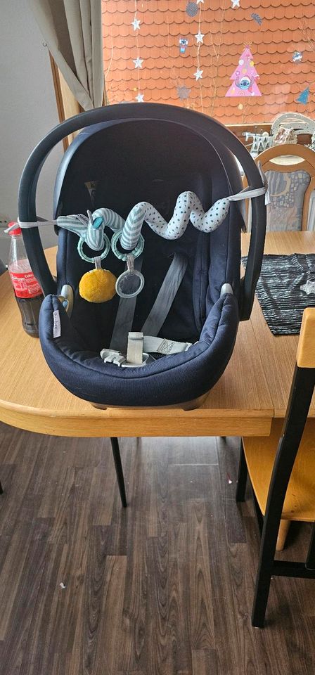 Verkaufe Babyschale mit Isofix in Herzberg am Harz