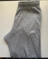 Sporthose grau Nike Größe S VB Nordrhein-Westfalen - Drensteinfurt Vorschau