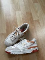 New Balance 550 Sneaker rostrot orange weiß creme 40,5 Hessen - Niestetal Vorschau