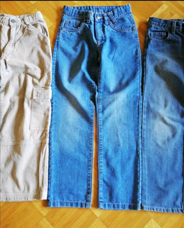 Cordhose Jeans Hose Yigga Größe 134 Tom Tino 134-140 Gummiband in Wehrheim
