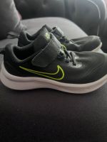 Nike Schuhe Größe 28 33/5 Düsseldorf - Benrath Vorschau