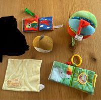 5 Babyspielsachen Spielzeug Baby Schnuffeltuch Knisterbuch Hessen - Butzbach Vorschau