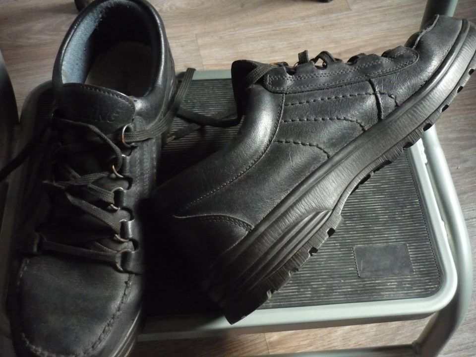 Herren-Freizeitschuhe ( lt.Lasche : Heierling ) gebraucht Gr. 45 in Lemgo