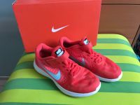 Gr. 35 NIKE Turnschuhe – TOP €20 Stuttgart - Vaihingen Vorschau