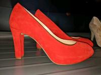 Unisa Pumps Schuhe Peeptoes Gr 37 Neu rot Wildleder Leder Niedersachsen - Braunschweig Vorschau