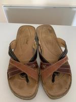 Josef Seibel Gr. 40 Zehentrenner braun cognac beige Hessen - Langen (Hessen) Vorschau