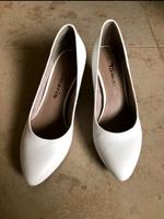 weiße Pumps - Hochzeitsschuhe Hessen - Steinau an der Straße Vorschau