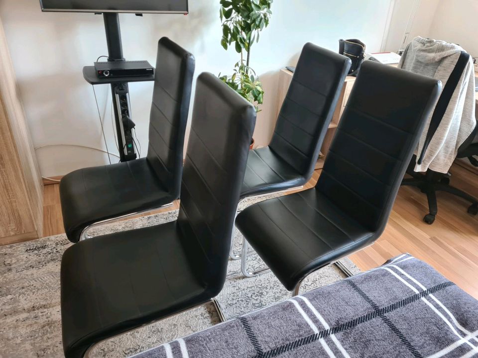 4 Esszimmer Stühle Schwingstuhl in Eppelborn