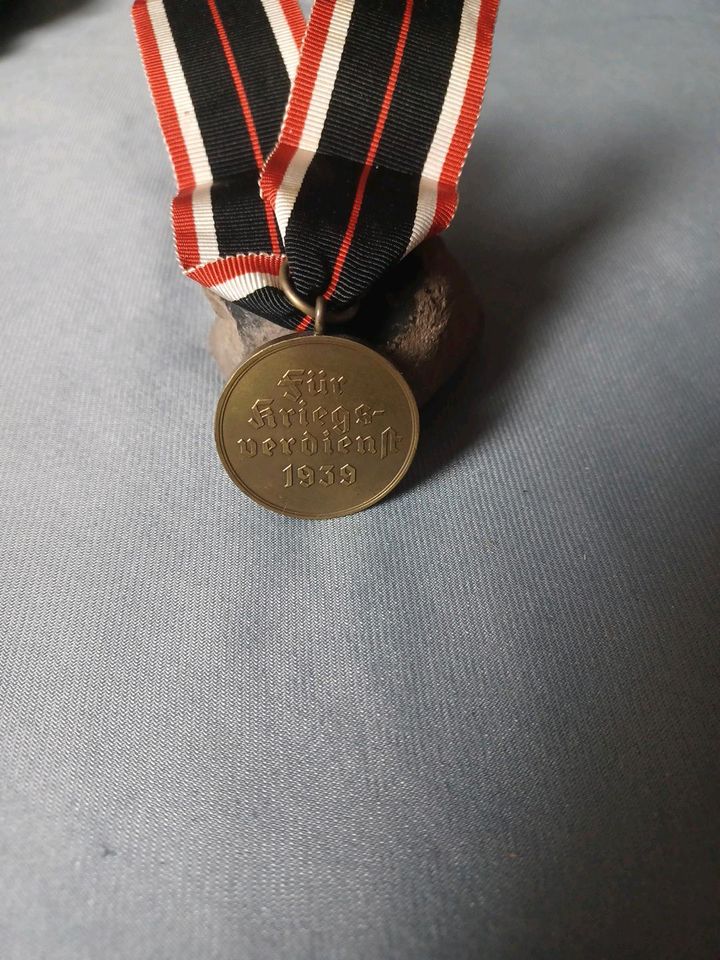 Kriegsverdienst-Medaille 1939 in Kiel