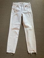 Zara Jeans, weiss denim used look, Gr. 25 TOP Zustand Düsseldorf - Bilk Vorschau
