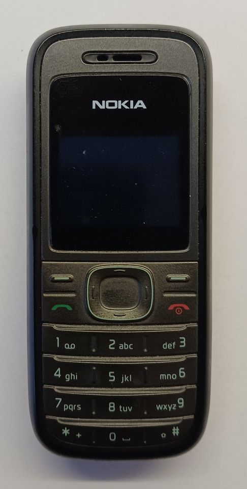 NOKIA 1208 in Schwerin