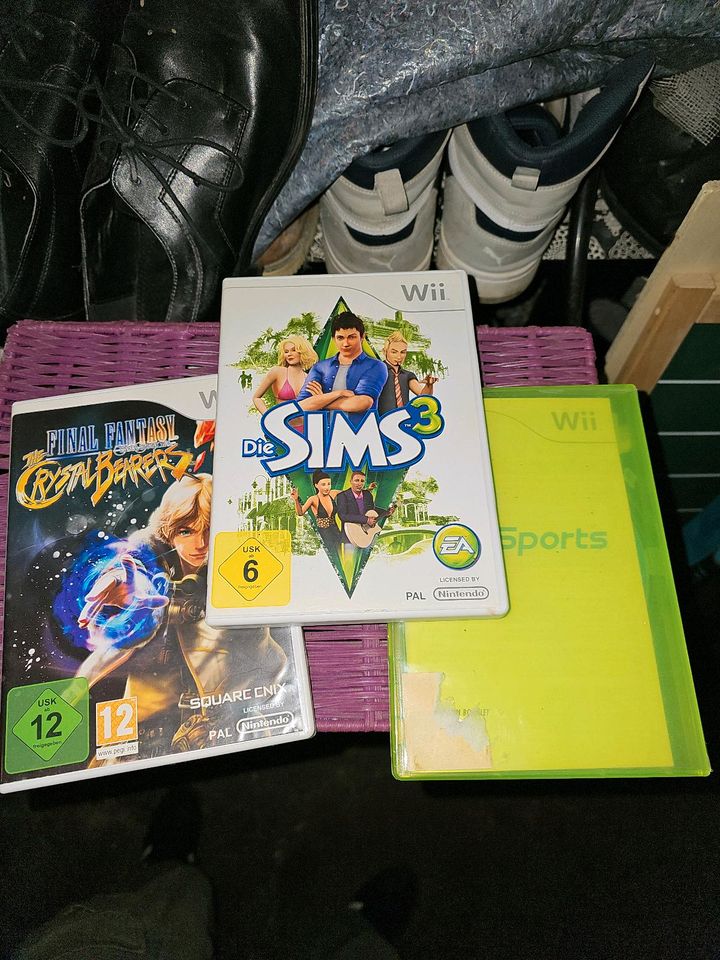 Wii Games Sims , Sports u.Final Fantasy in Radevormwald