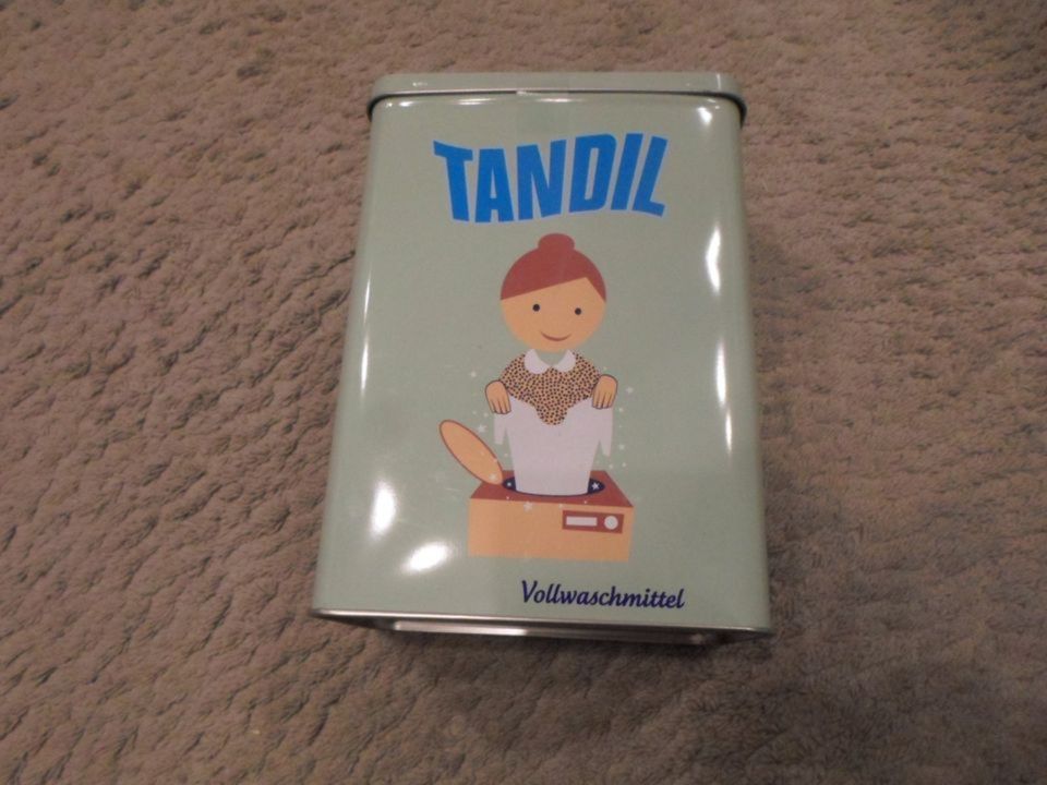 Original Retro "Tandil" Blechdosen inkl. 1,5 Kg Waschpulver Neu ! in Berlin