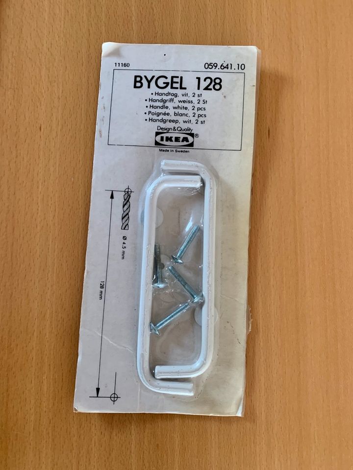 Ikea Bygel 128 weiß Griffe für Schrank/Schubladen in Eggenstein-Leopoldshafen