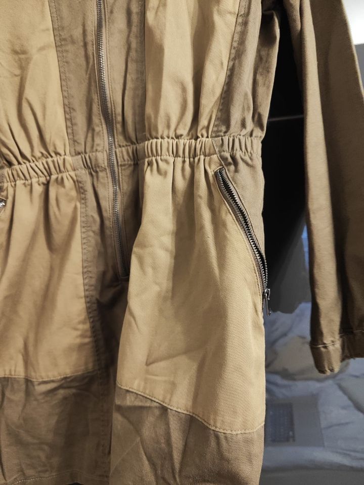 Zara, Minikleid im Safari-Stil, Beige + Khaki, M in Wächtersbach