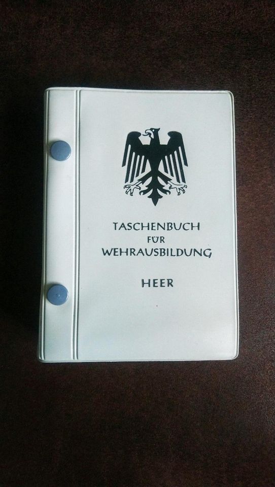 Taschenbuch für Wehrausbildung - Heer in Vaihingen an der Enz