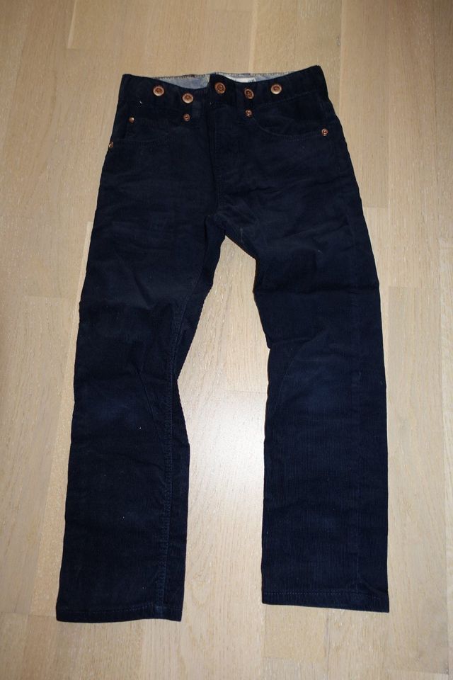 Schicke Cordhose Cord-Hose Gr. 104 dunkelblau in Lörrach