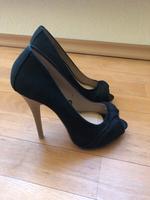High Heels Pumps Größe 36 Bershka, Peep Toe Nordrhein-Westfalen - Düren Vorschau