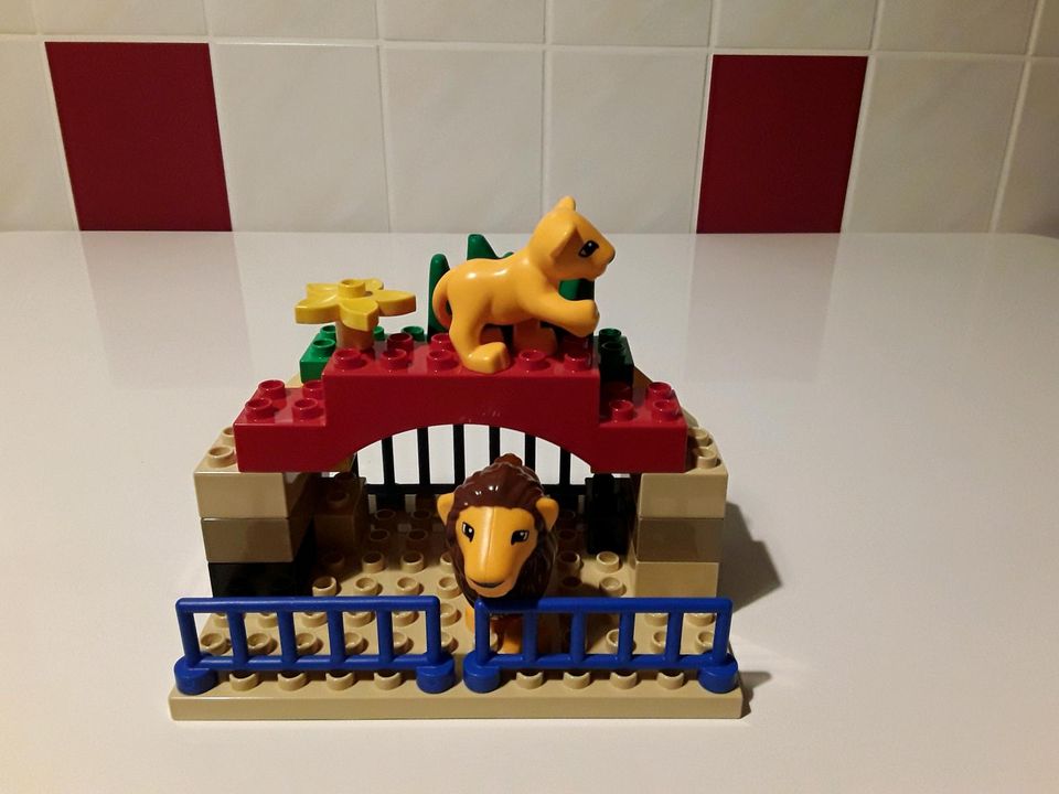 Lego Duplo großer Stadtzoo 6157 (12 Tiere + Auto mit Anhänger) in Berlin