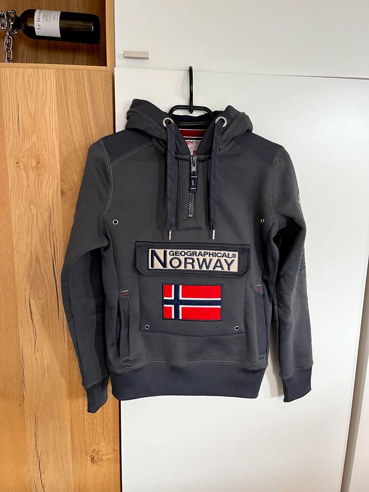 Geographical Norway Zipper-Pullover/Hoodie S/36 in Heuchelheim