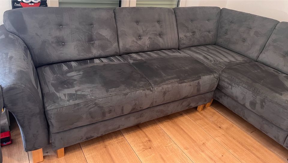 Sofa in L-Form mit Sessel in Wildeshausen
