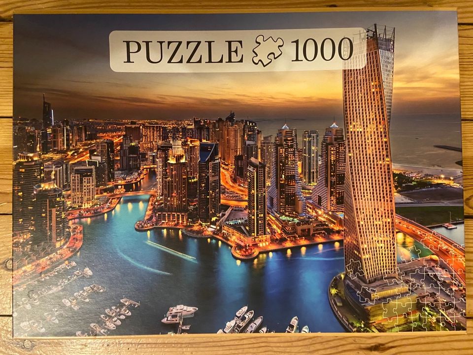 Puzzle 1000 Teile  Dubai bei Nacht in Gütersloh