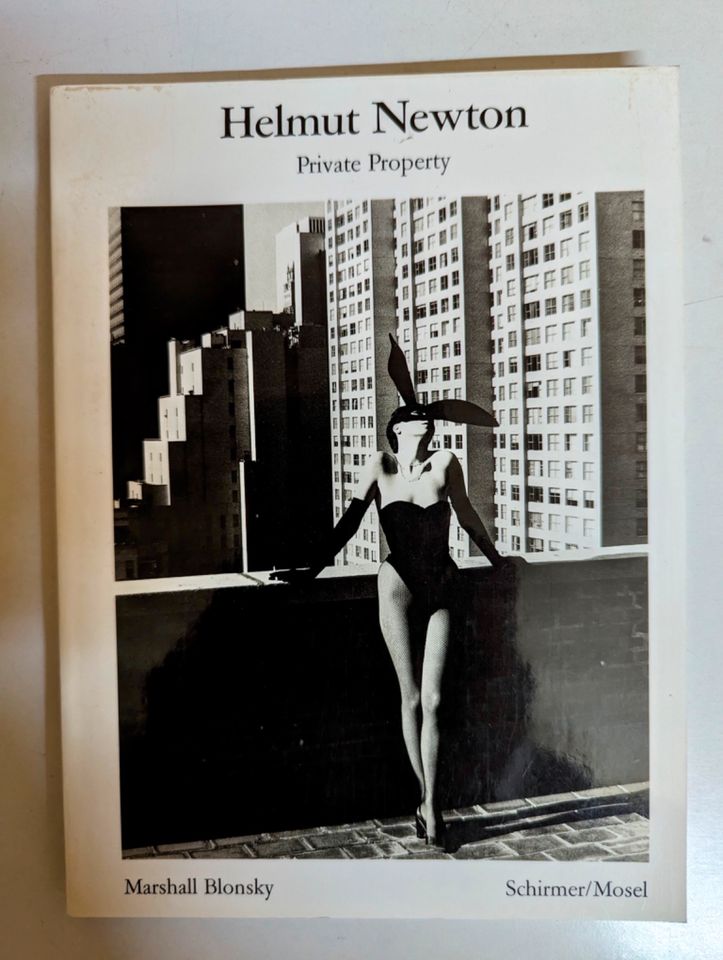 Helmut Newton, Fotograf, 4 Fotobücher/Bildbände in Schwalbach