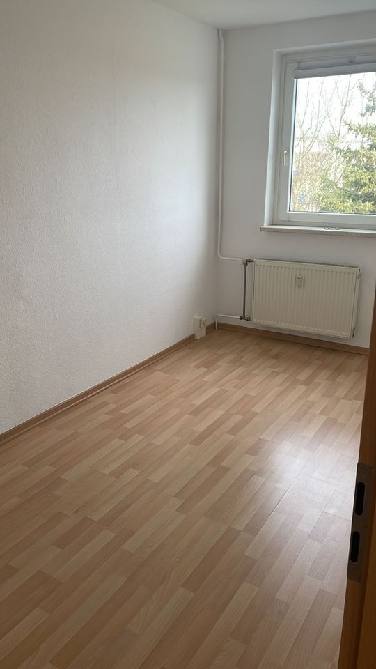 Schöne 3 Zimmerwohnung mit Balkon bei Magdeburg in Magdeburg