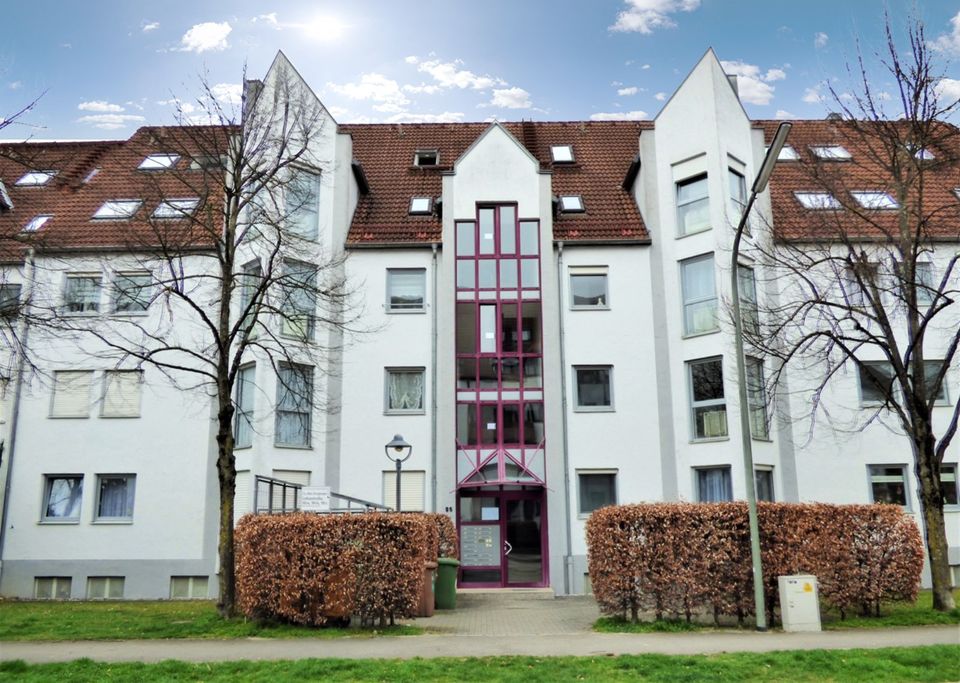 Charmante 2,5-Zimmer Maisonette Wohnung in beliebter Lage in Augsburg