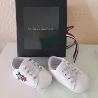 Babyschuhe von der Marke Tommy Hilfiger in Größe 17 Nordrhein-Westfalen - Viersen Vorschau