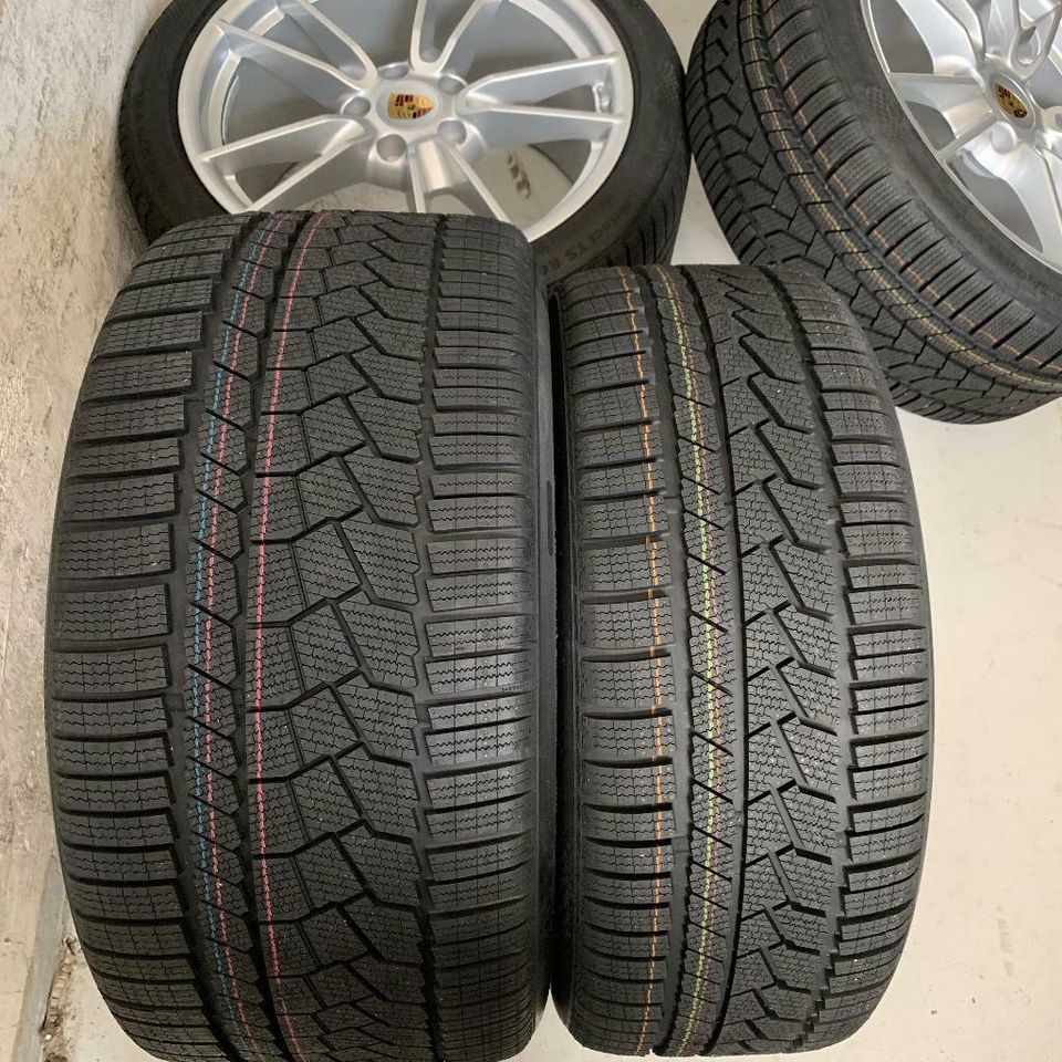 19" + 20" Orig. Porsche 992 Carrera S 4 4S Felgen Winterräder NEU in Efringen-Kirchen