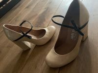 Soho David Tyler High Heels Gr 38 Farbe: beige/ creme Essen - Essen-Kray Vorschau