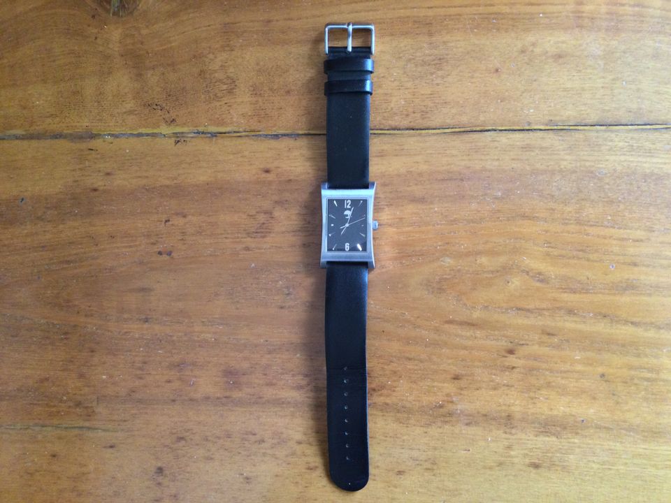 Uhr, Unisex, 2,8x4,3 cm, Lederband, schwarz, Neuwertig⚠️ in Wiehl