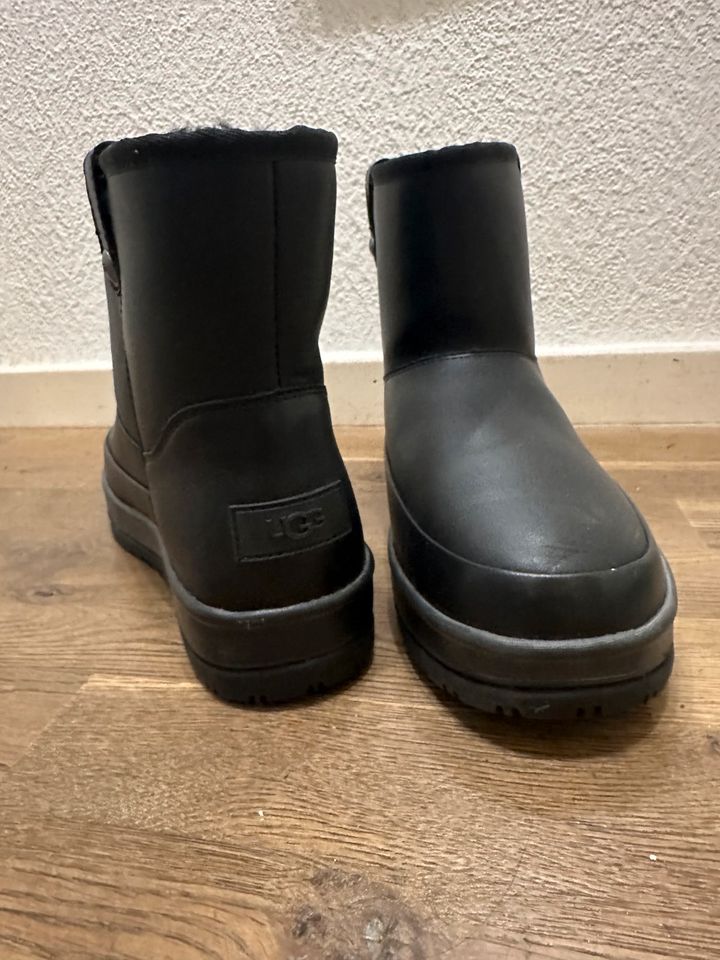 UGG leder Gr.40 in Stuttgart